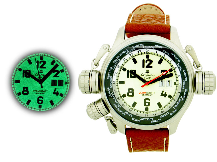 XXL-Pilot DEFENDER "World-Tour" BIG-DATE Luminous with crown protection system A1285