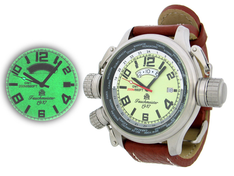 XXL-Pilot "World-Tour" GMT Luminous with crown protection system T0157