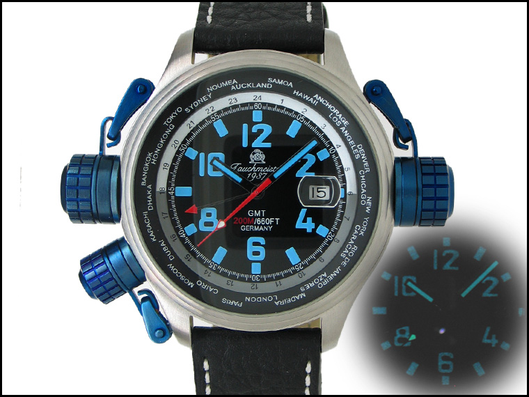 XXL-Pilot "World-Tour" GMT black with crown protection system T0181