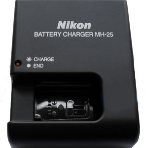 Battery Charger MH-25 for Nikon EN-EL15
