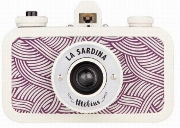 La Sardina Mobius" Lomography 35mm Film Camera"
