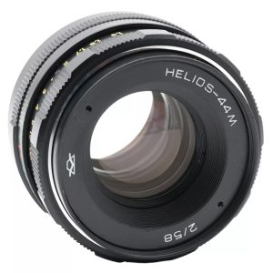 Helios 44M 58 mm f/2 Vintage Portrait Lens — the Swirly-Bokeh Legend