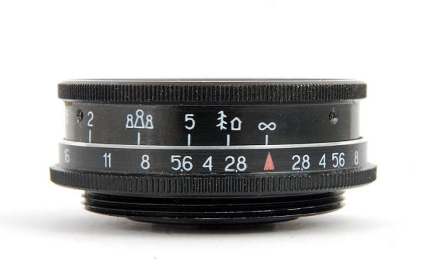 Industar-69 28mm f/2.8 Soviet M39 Mount Compact Wide-Angle Lens for Mirrorless Cameras Vintage Look for Street & Travel Photography - Image 2