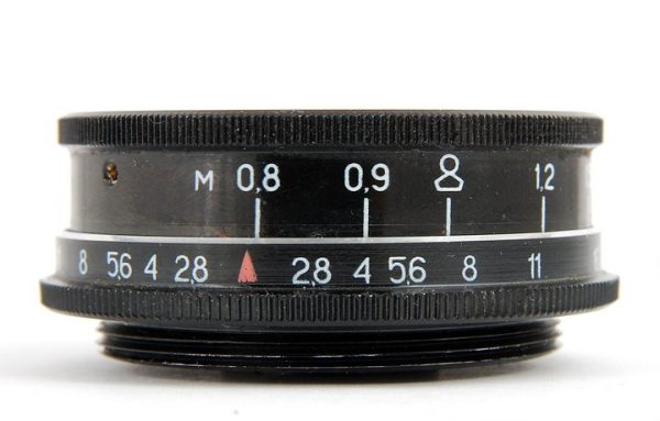 Industar-69 28mm f/2.8 Soviet M39 Mount Compact Wide-Angle Lens for Mirrorless Cameras Vintage Look for Street & Travel Photography - Image 3