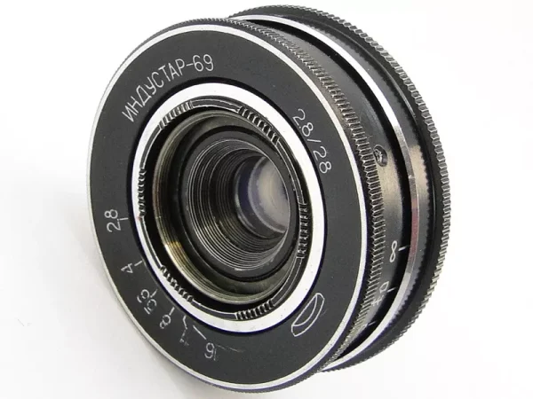 Industar-69 28mm f/2.8 Soviet M39 Mount Compact Wide-Angle Lens for Mirrorless Cameras - Vintage Look for Street / Travel Photography - Image 2