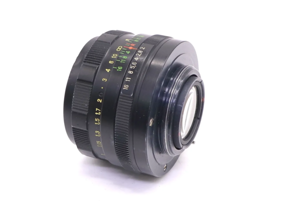 Helios 44M 58 mm f/2 Vintage Portrait Lens — the Swirly-Bokeh Legend - Image 2